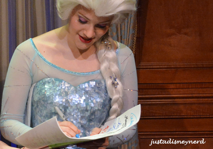 DIY Character Autograph Book for Walt Disney World - Dream Plan